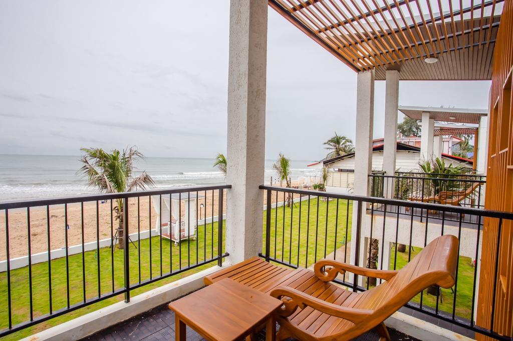 Saint Tropez Beach Hotel Chanthaburi Rom bilde