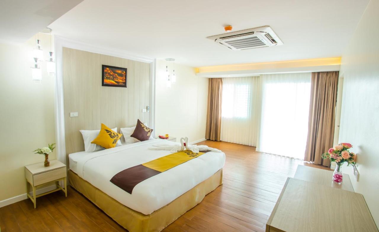 Saint Tropez Beach Hotel Chanthaburi Rom bilde