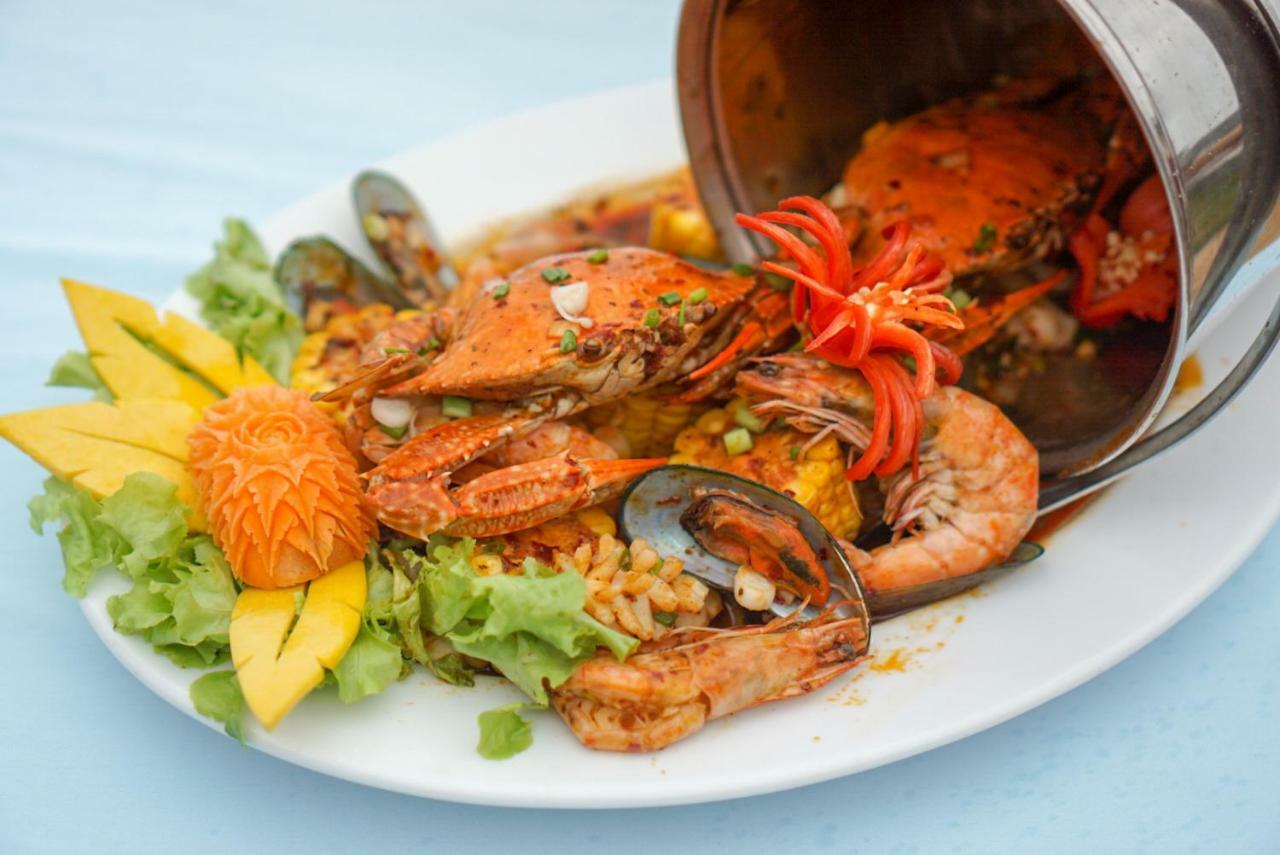 Saint Tropez Beach Hotel Chanthaburi Eksteriør bilde