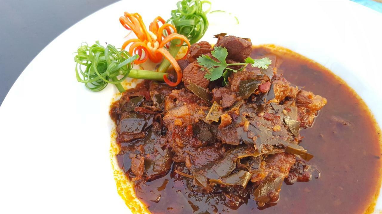 Saint Tropez Beach Hotel Chanthaburi Eksteriør bilde