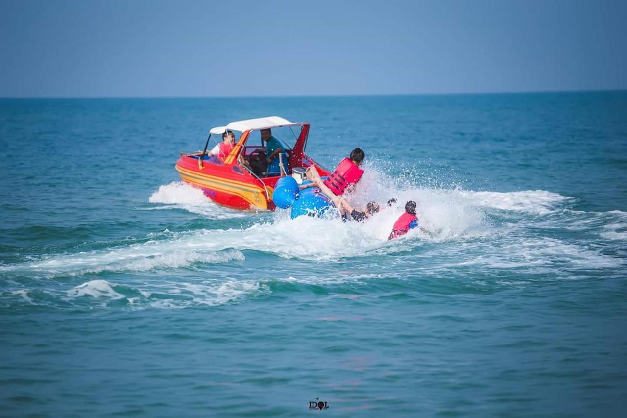 Saint Tropez Beach Hotel Chanthaburi Eksteriør bilde